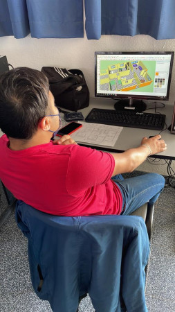 Checando detalles de maqueta 3D